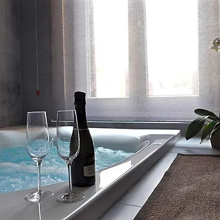 Place 24 & Wellness Pensionat 4*