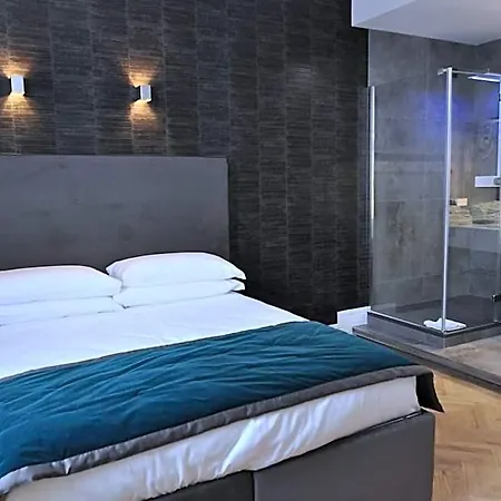 Pensionat Place 24 & Wellness Rom