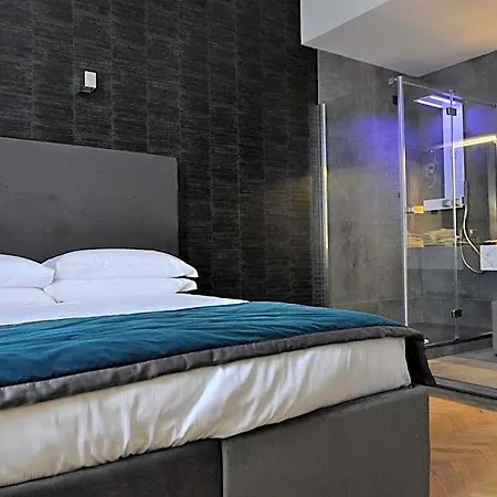 Place 24 & Wellness 4* Rom