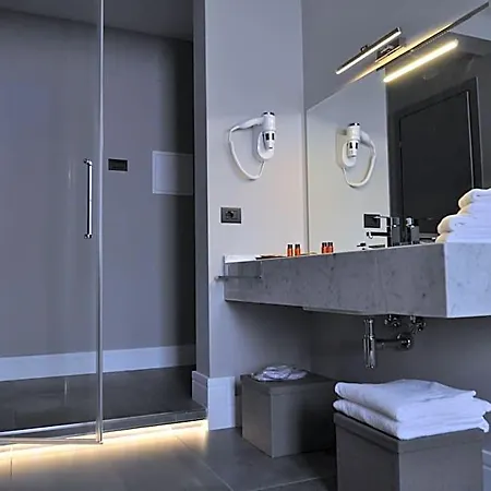 Place 24 & Wellness 4*