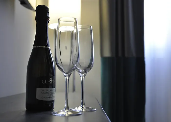 Πανσιόν Place 24 & Wellness