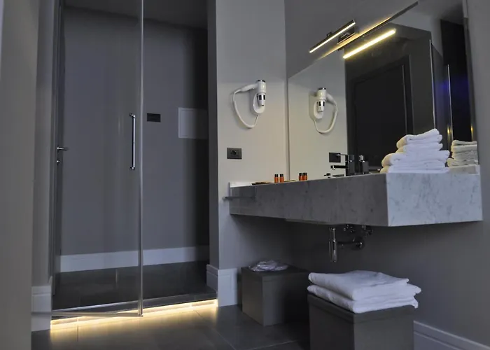 Πανσιόν Place 24 & Wellness