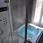 Place 24 & Wellness Vendégház