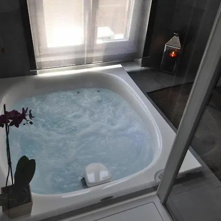 Place 24 & Wellness רומא